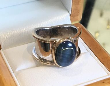 Handmade Star Sapphire silver and 9ct gold ring